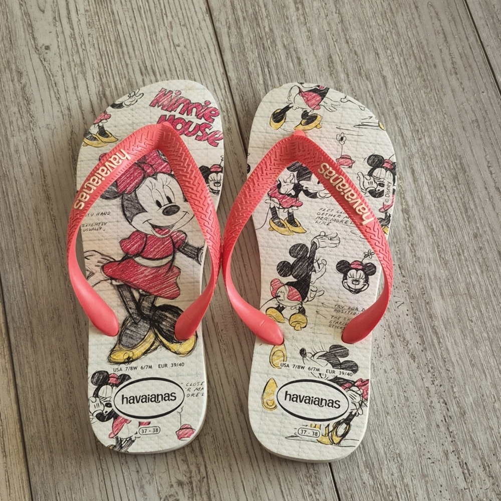 Havaianas Womens  Minnie Mouse Flip Flops - Red 7/8 W